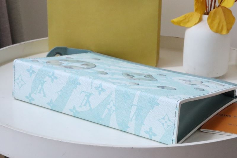 Louis Vuitton Clutch Bags